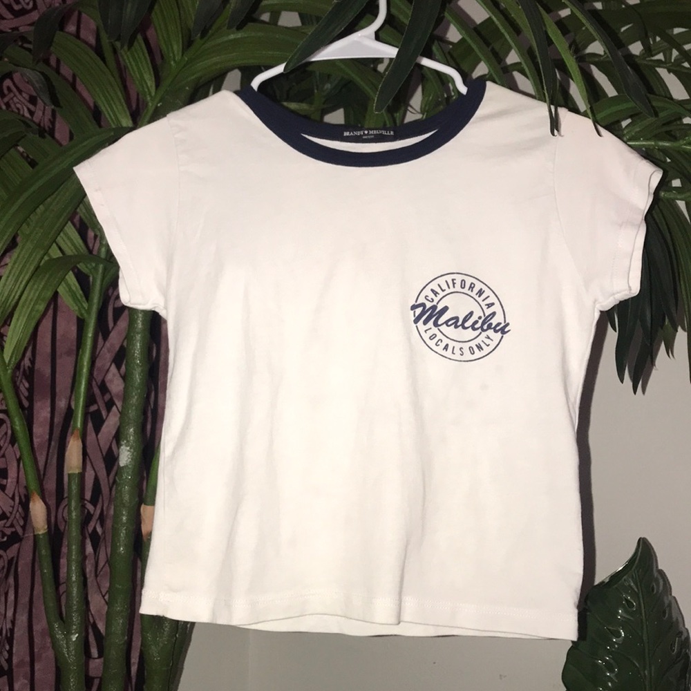 Cute crop top!